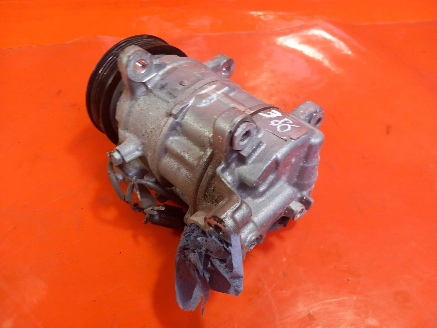 BMW F44 218I M Sport 1.5 Petrol 2020 A/C Air Con Compressor Pump 7948797 A386 - Image 4