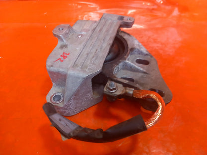 Mercedes W177 A180 Sport 1.5 Diesel 2019 Left Side Engine Mount A2472402100 A382 - Image 4
