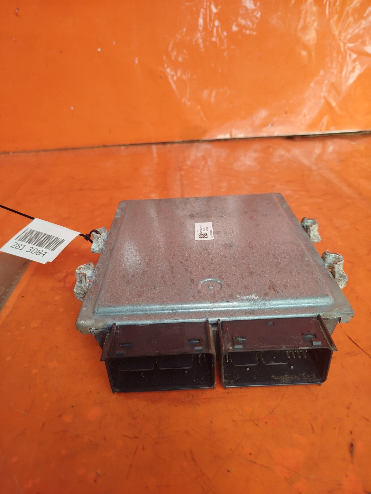 ebay-src:https://i.ebayimg.com/00/s/mtywmfgxmjaw/z/vfgaaoswndxohqew/$_57.jpg