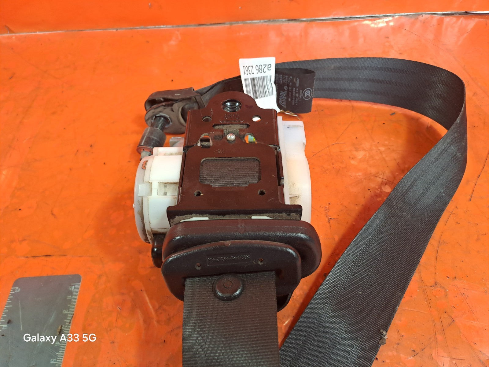 ✅Ssangyong Rodius Turismo 2.2 Diesel 2017 FRONT LEFT SEAT BELT 74621-21006 A286 - Image 4