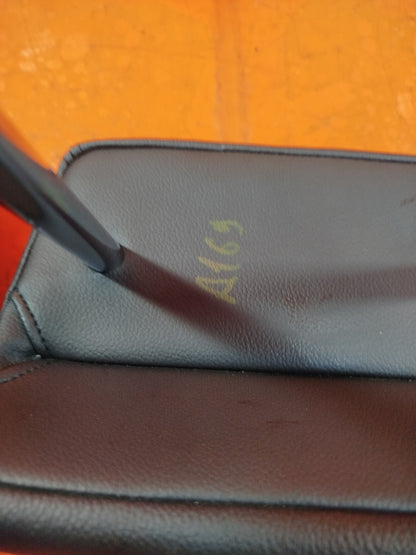 ✅RANGE ROVER EVOQUE 1.5 PETROL HYBRID 2022 REAR LEATHER HEADRESTS Warranty A169 - Image 8