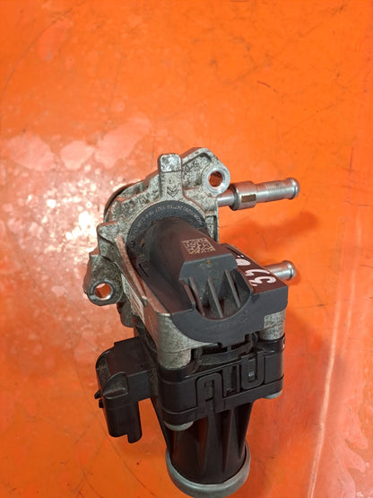 ebay-src:https://i.ebayimg.com/00/s/mtywmfgxmjaw/z/e-0aaeswfkfpqaad/$_57.jpg