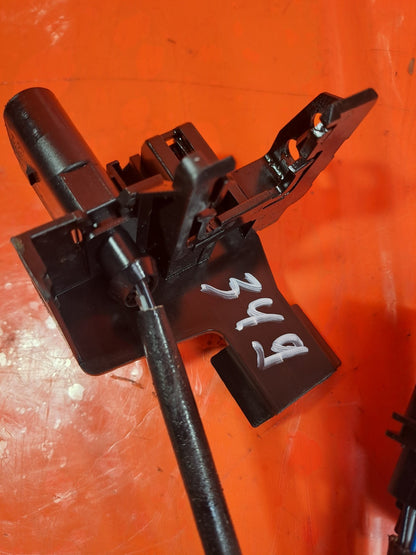 ebay-src:https://i.ebayimg.com/00/s/mtywmfgxmjaw/z/jf4aaeswo0rphbmd/$_57.jpg