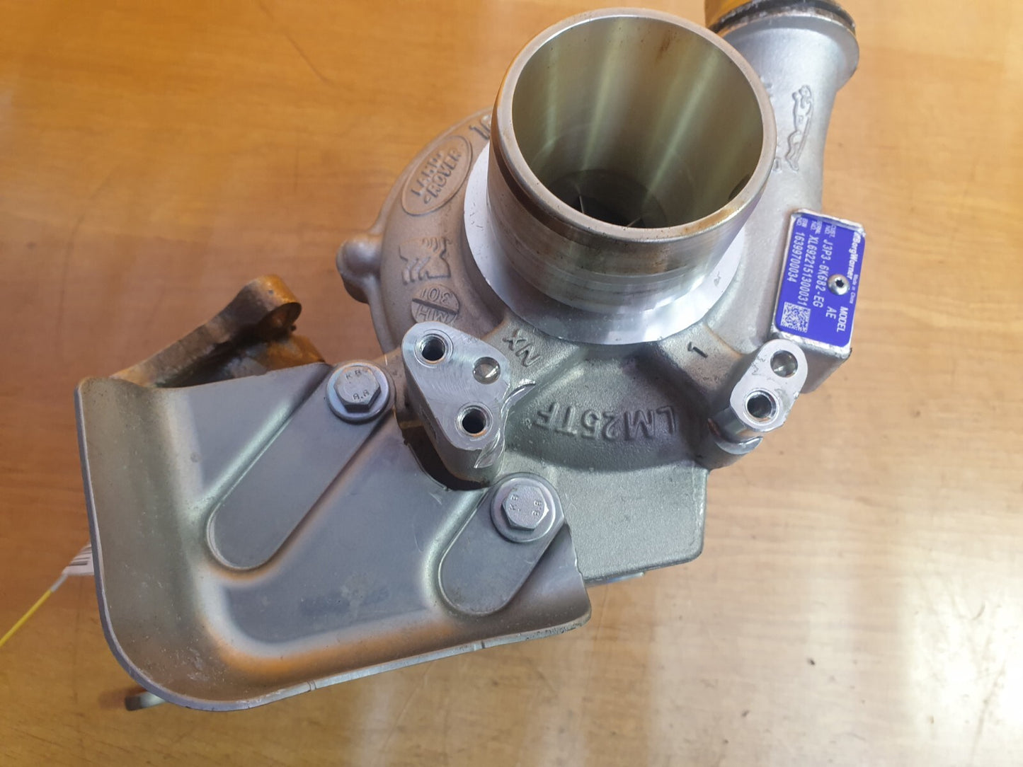 ebay-src:https://i.ebayimg.com/00/s/mtiwmfgxnjaw/z/mtuaaoswfxbmlu7p/$_57.jpg