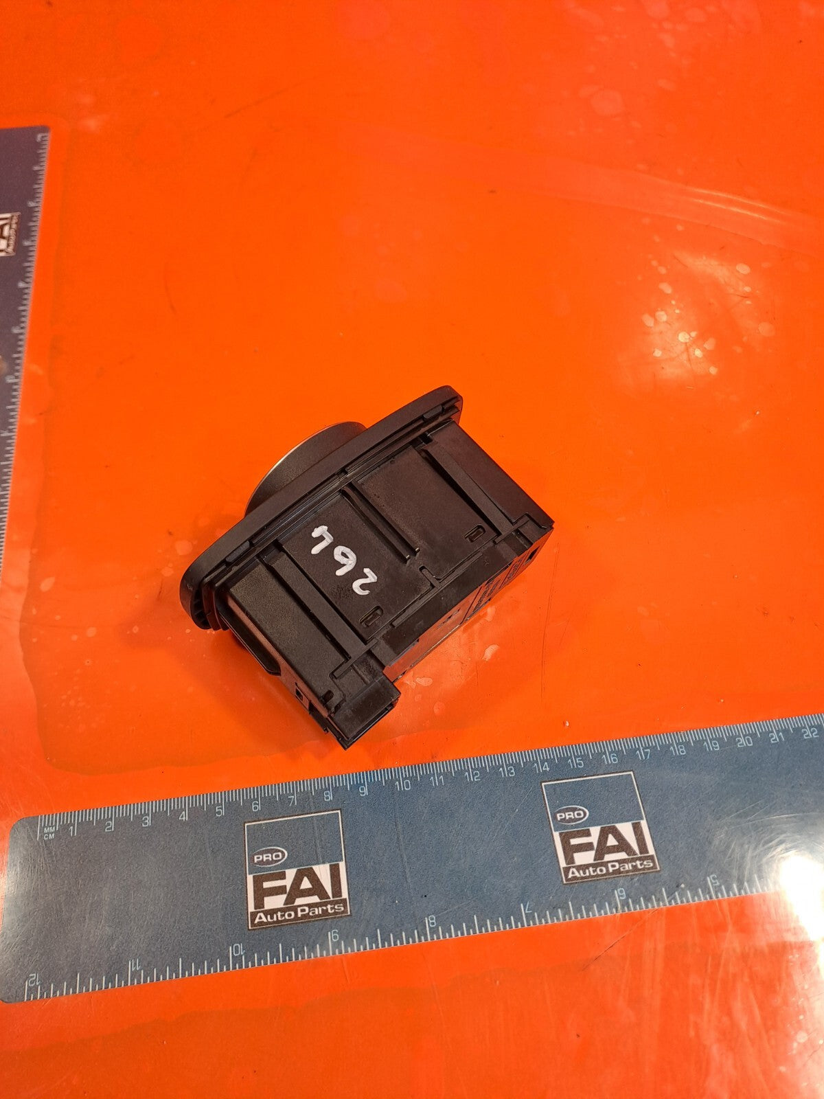 ebay-src:https://i.ebayimg.com/00/s/mtywmfgxmjaw/z/f6maaoswssfntjct/$_57.jpg