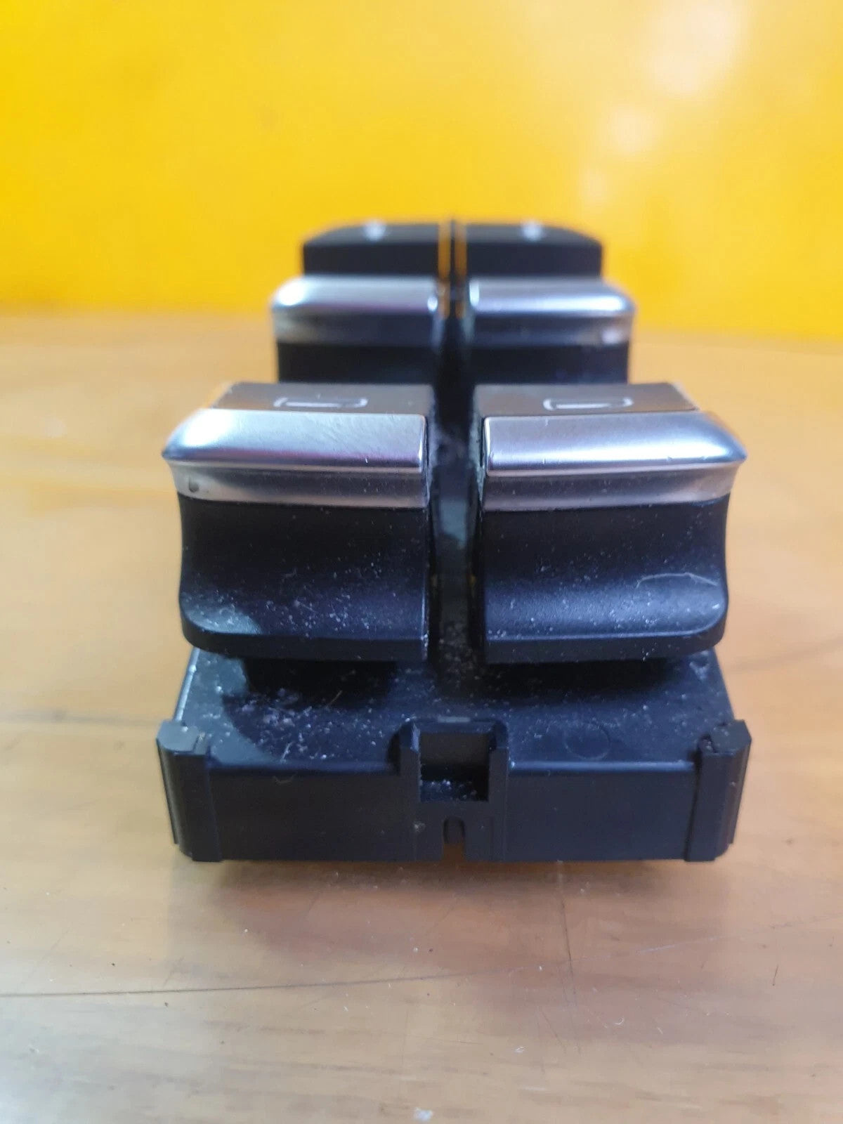 ebay-src:https://i.ebayimg.com/00/s/mtywmfgxmjaw/z/q6maaeswtlfqhy3c/$_57.jpg