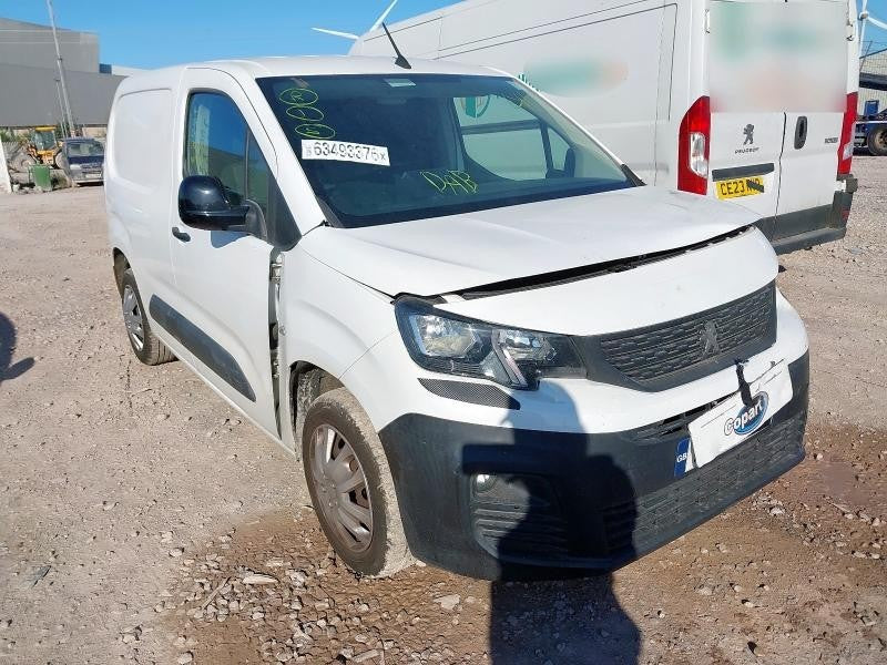 Peugeot Partner 1.5 Diesel 2022 Breaking Price Per Wheel Nut Only White A419 - Image 2