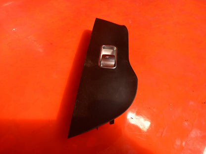 2025 Mercedes GLE W167 AMG Front Left Door Window Switch A1677272700 A397 - Image 5