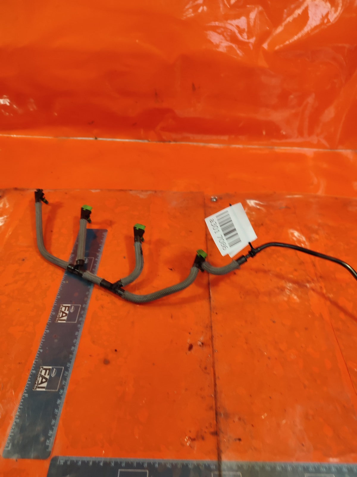 ✅2018 FORD GALAXY ZETEC FUEL INJECTOR PIPE HOSE DS7Q-9K022-BA + WARRANTY A301 - Image 3