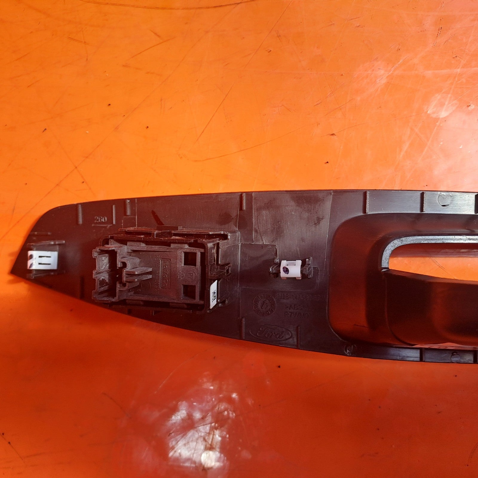 ebay-src:https://i.ebayimg.com/00/s/mtywmfgxnjaw/z/taqaaeswnrpokrex/$_57.jpg