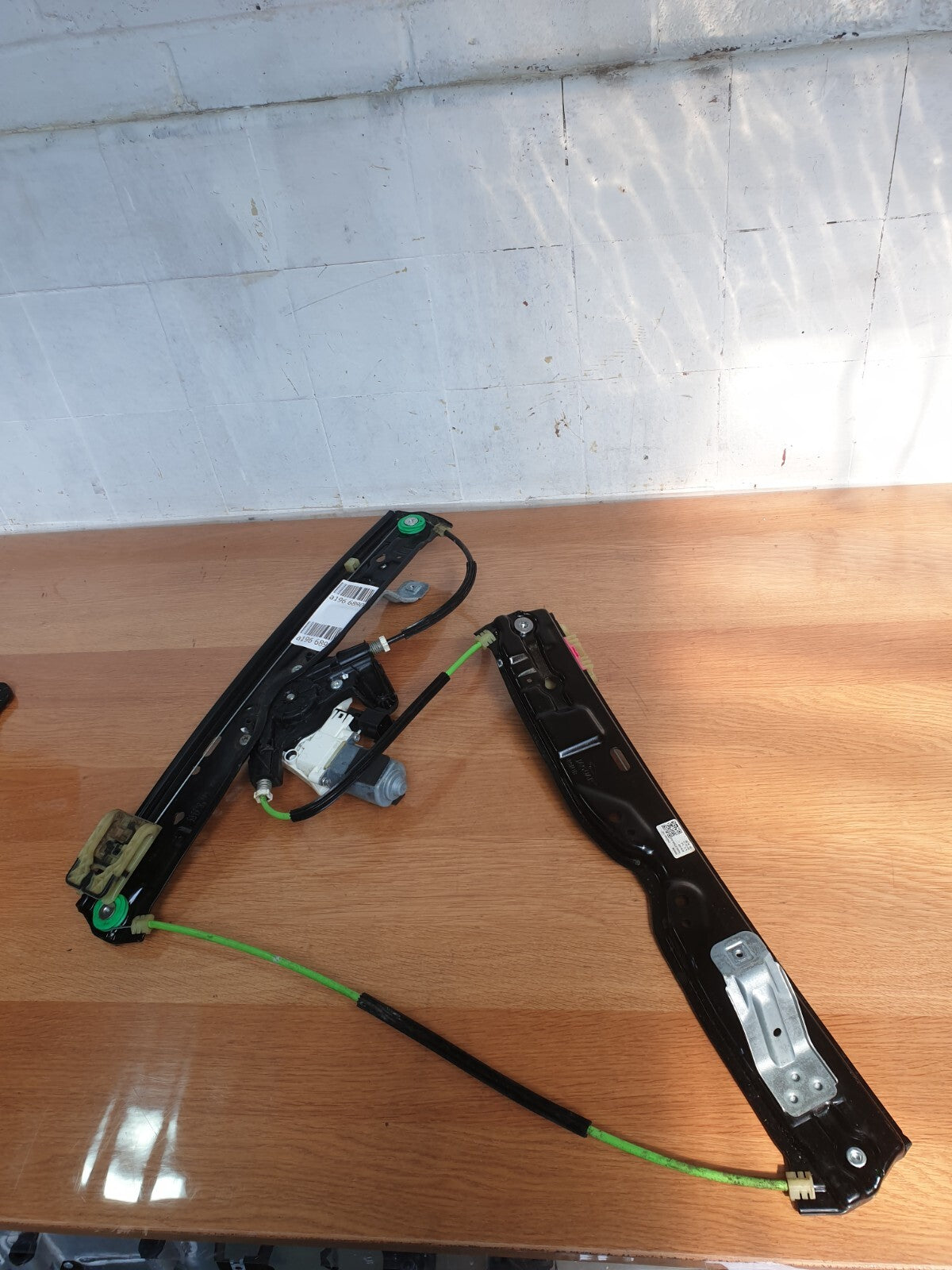 ✅2017 JAGUAR F-PACE X761 3.0P REAR RIGHT DOOR WINDOW REGULATOR + WARRANTY A196 - Image 2