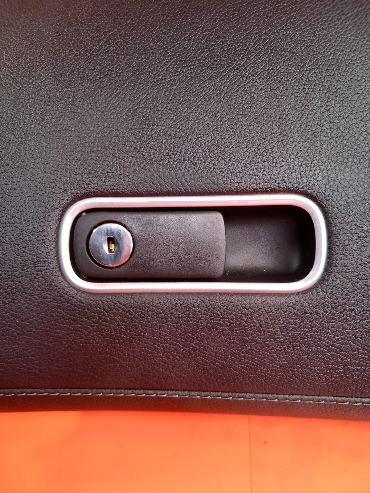 2025 Mercedes GLE W167 AMG Glove Box Compartment A1676804200 Warranty A397 - Image 5