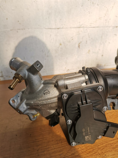 ebay-src:https://i.ebayimg.com/00/s/mtywmfgxmjaw/z/giaaaoswdgzms9pz/$_57.jpg