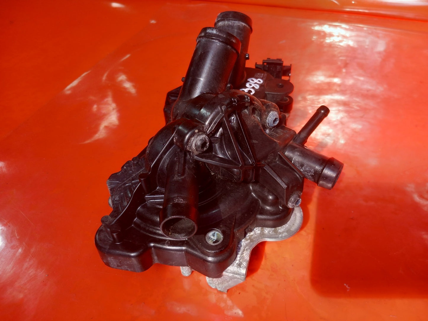 ✅VW Golf Gte 1.4 Petrol 2022 Thermostat Housing & Water Pump 04E121042AD A388 - Image 8