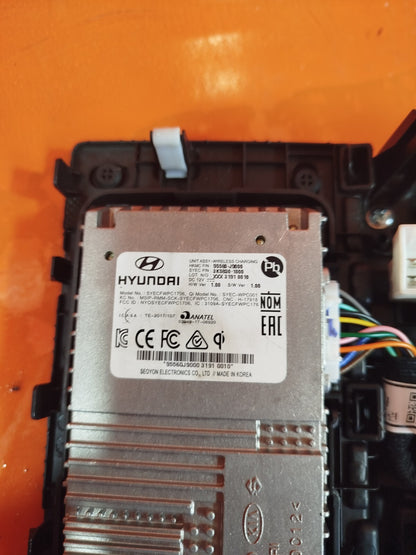 ✅HYUNDAI KONA 1.0 PETROL 2019 GEAR SELECTOR SURROUND WIRELESS CHARGING MODULE - Image 8