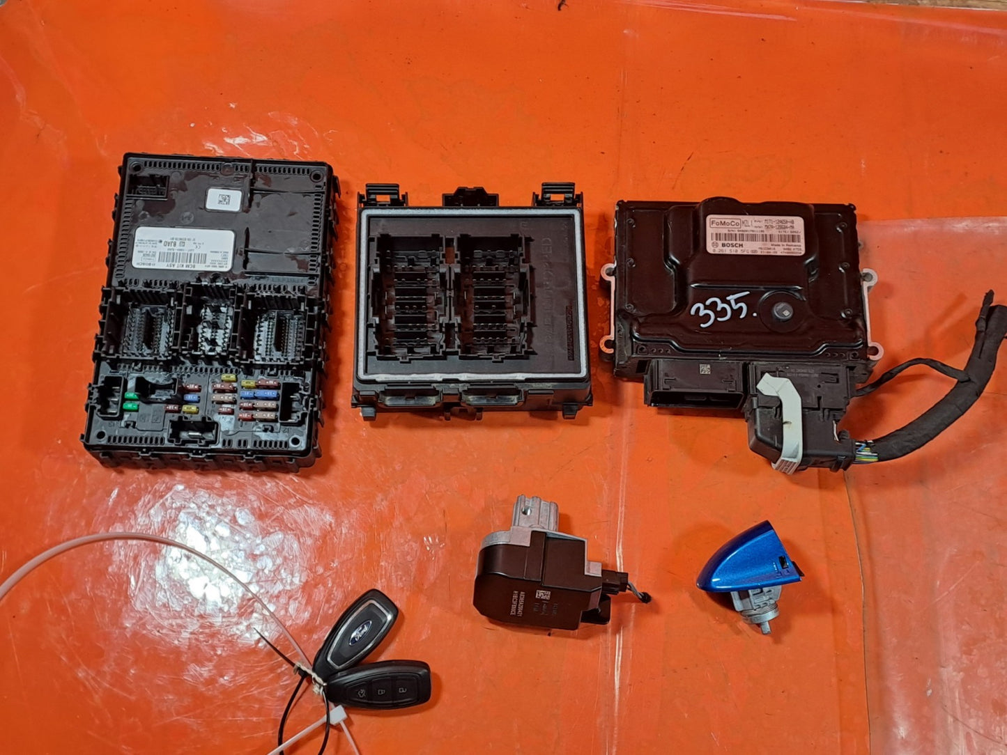 ebay-src:https://i.ebayimg.com/00/s/mtiwmfgxnjaw/z/eaqaaeswbrppah-j/$_57.jpg