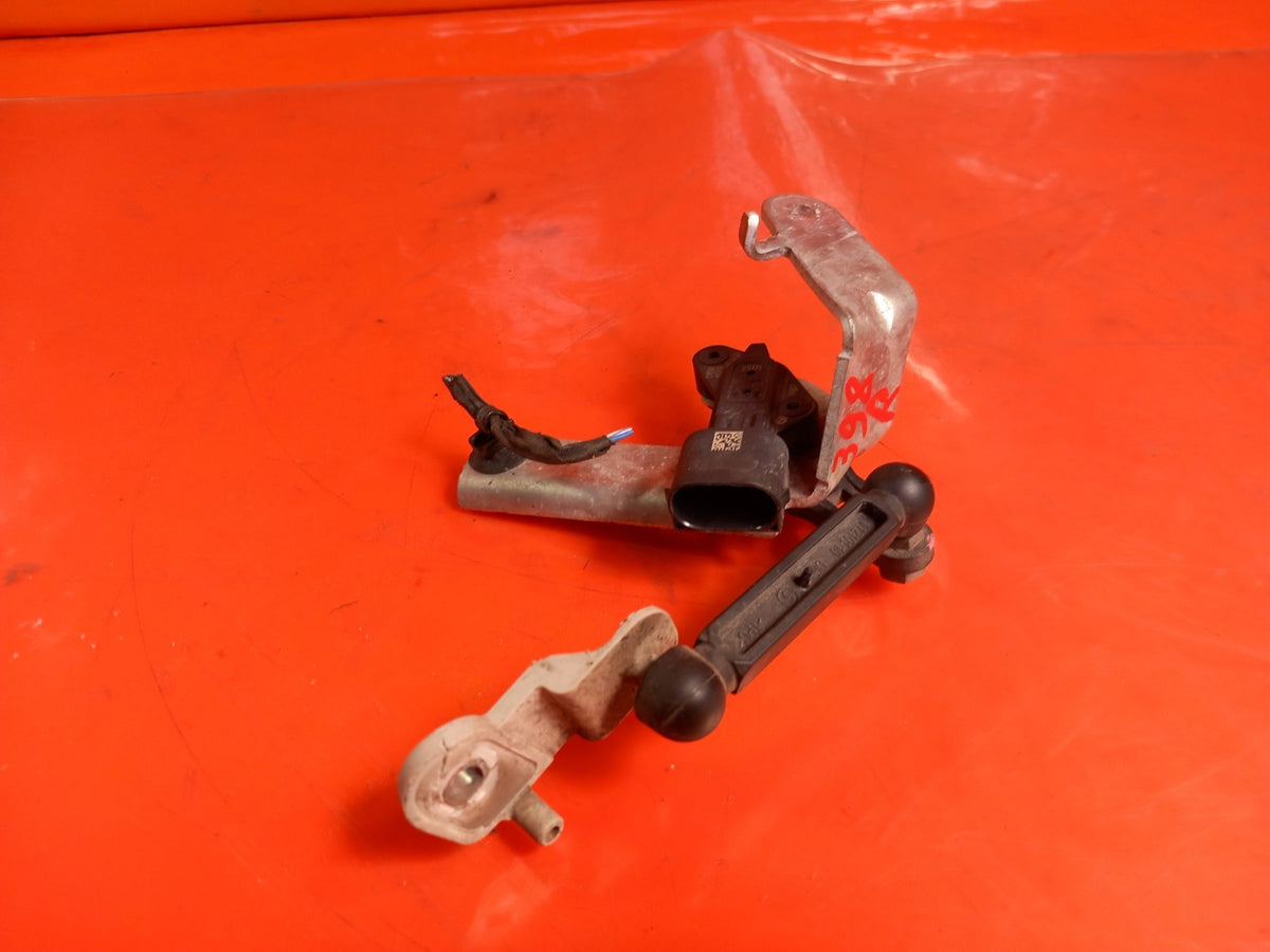 ebay-src:https://i.ebayimg.com/00/s/mtiwmfgxnjaw/z/g2iaaeswwvjqwbl7/$_57.jpg