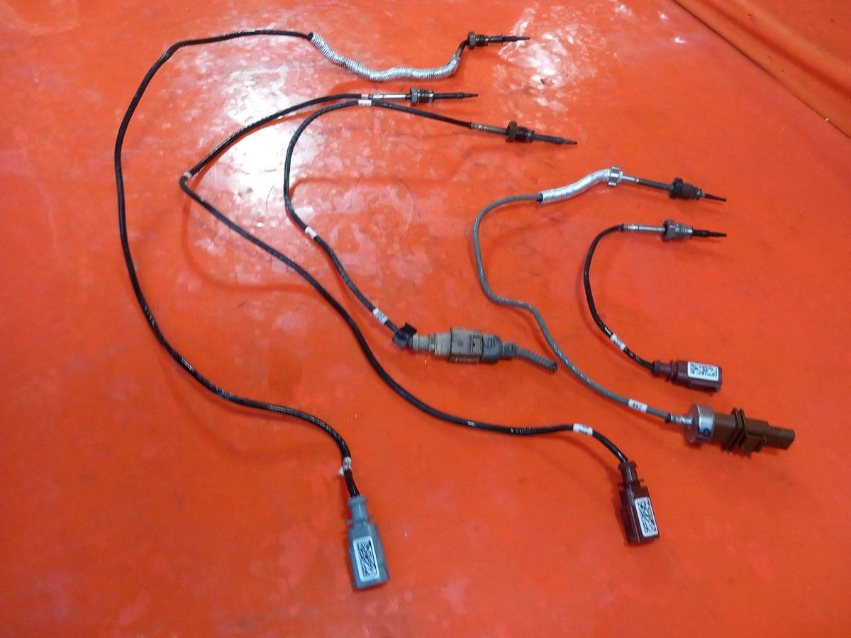 2023 VW Transporter ST-Line Lambda Oxygen Sensor Set 04L906088JR Warranty A416 - Image 4