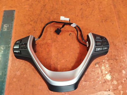 ✅2012 BMW 1 SERIES F20 STEERING WHEEL TRIM PANEL COVER 62560408C + WARRANTY - Image 1