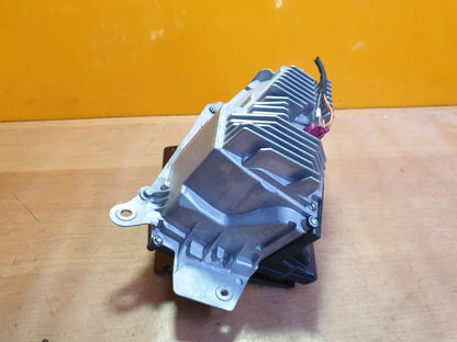 ebay-src:https://i.ebayimg.com/00/s/mtiwmfgxnjaw/z/v7gaaoswl05mtam5/$_57.jpg