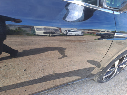 ✅2019 Renault Megane MK4 Iconic Front Right Bare Door w/o Mirror Black A387 - Image 5