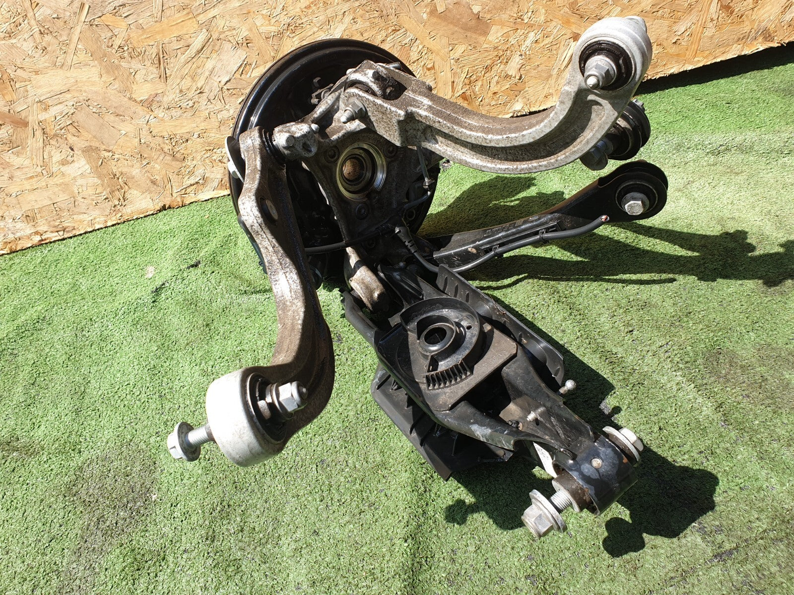 ebay-src:https://i.ebayimg.com/00/s/mtiwmfgxnjaw/z/xggaaoswgntmtbtm/$_57.jpg