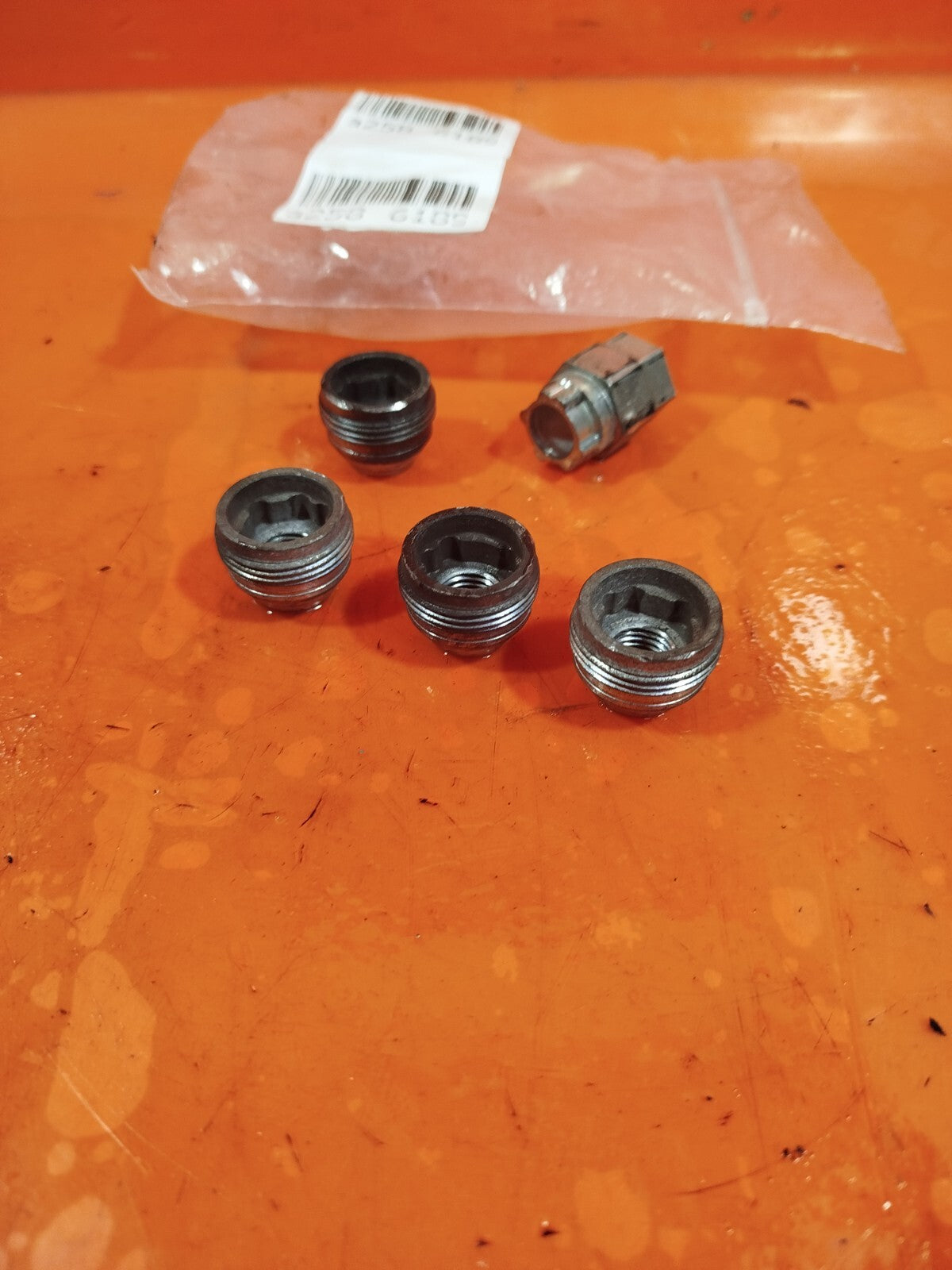 ✅HYUNDAI KONA 1.0 PETROL 2019 LOCKING WHEEL NUTS Warranty A258 - Image 7