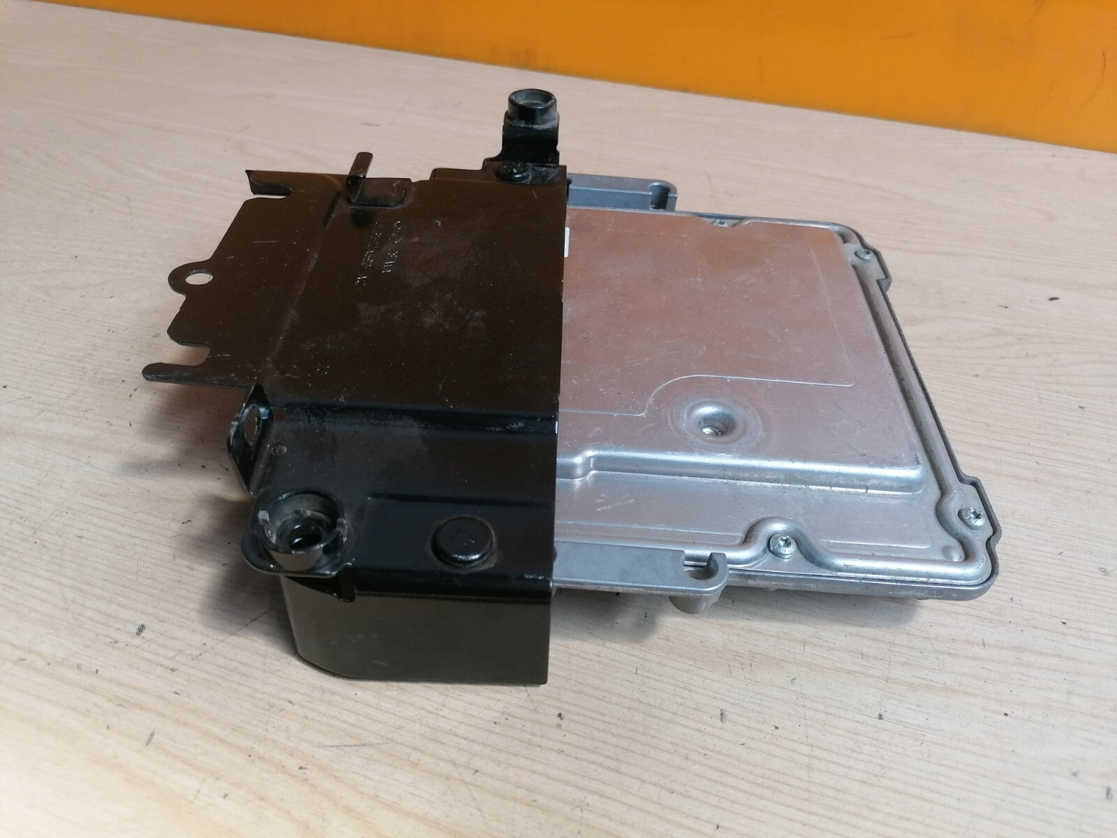 2020 FORD FIESTA MK8 1.5 TDCi ENGINE ECU HA6A-12B684-MA X00 - Image 11