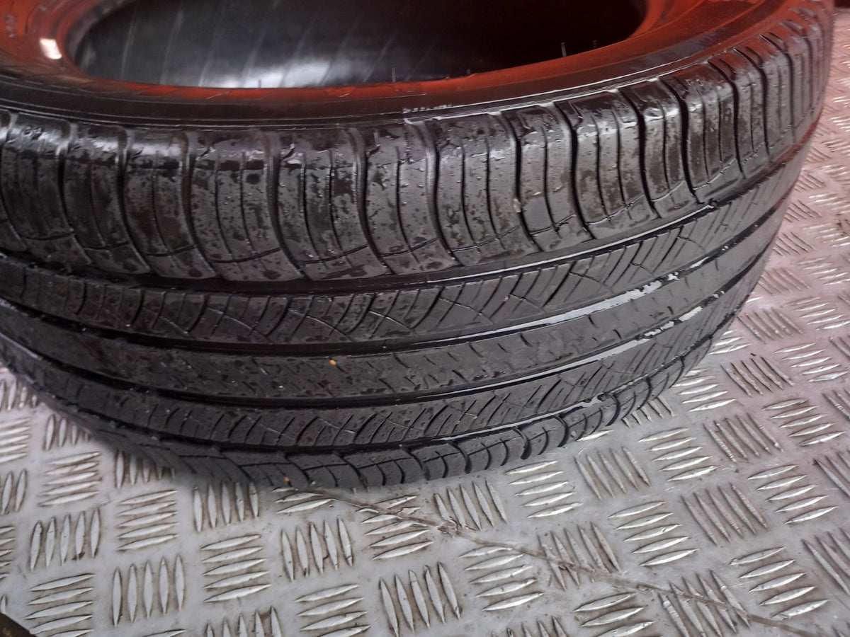 Michelin Tyre 235/55 R17 3.73 mm Warranty xAA - Image 8