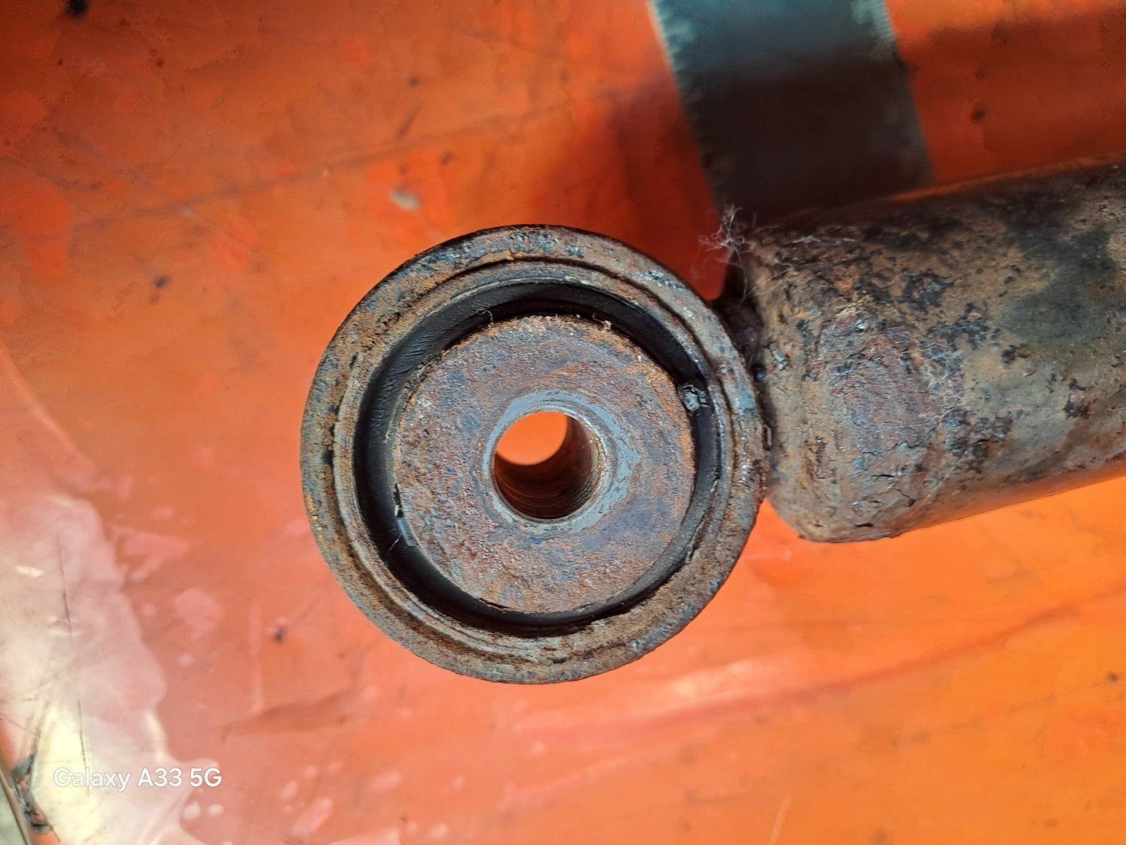 ✅SSANGYONG RODIUS TURISMO 2.2 DIESEL 2017 FRONT RIGHT SHOCK ABSORBER 44310-21310 - Image 8