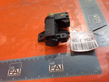 ebay-src:https://i.ebayimg.com/00/s/mtiwmfgxnjaw/z/md8aaoswylxngb3~/$_57.jpg