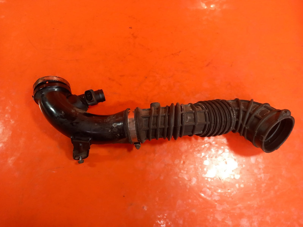 VW Transporter T6.1 T30 2.0 Diesel 2019-2023 Air Intake Pipe 7E0129615 A412 - Image 2