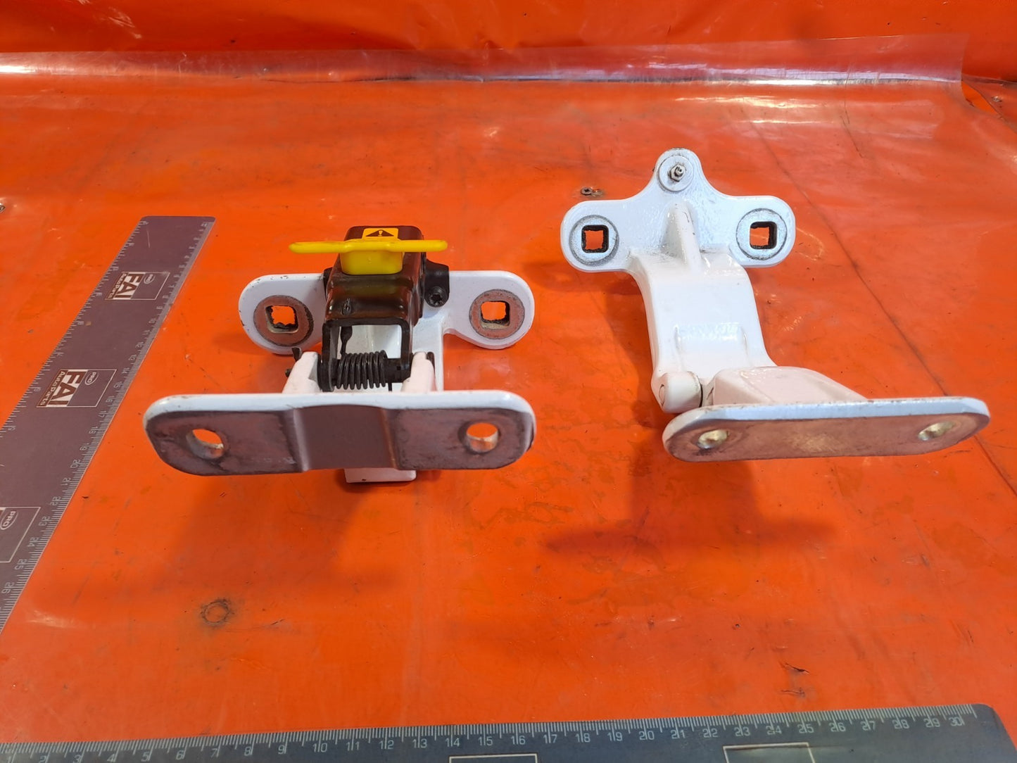 ✅Ford Transit Courier 1.5 Diesel 2024 Rear Right Door Hinges R2X6V42982BA A356 - Image 10