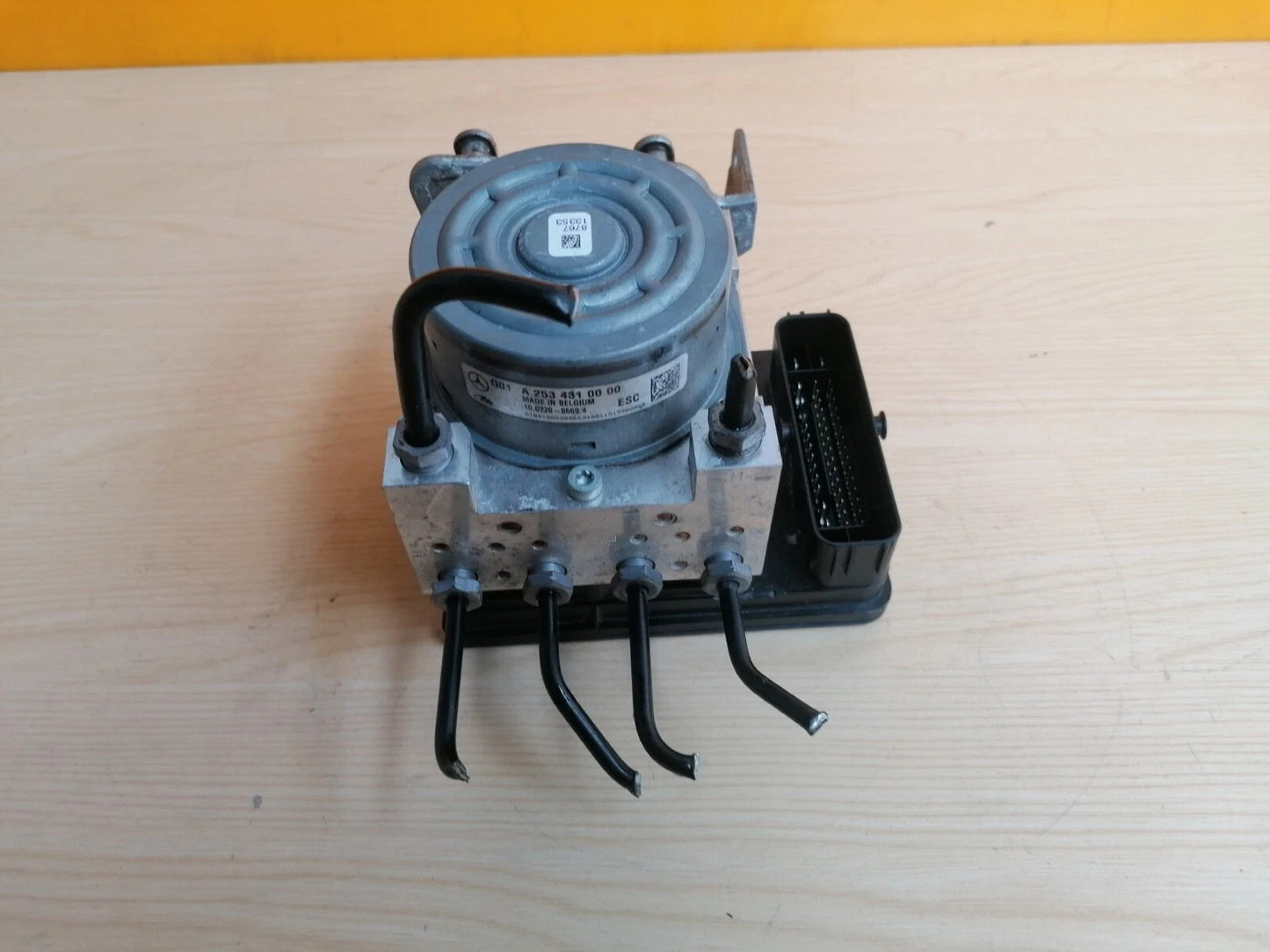 ebay-src:https://i.ebayimg.com/00/s/mtiwmfgxnjaw/z/uwiaaesw8onp8hjo/$_57.jpg