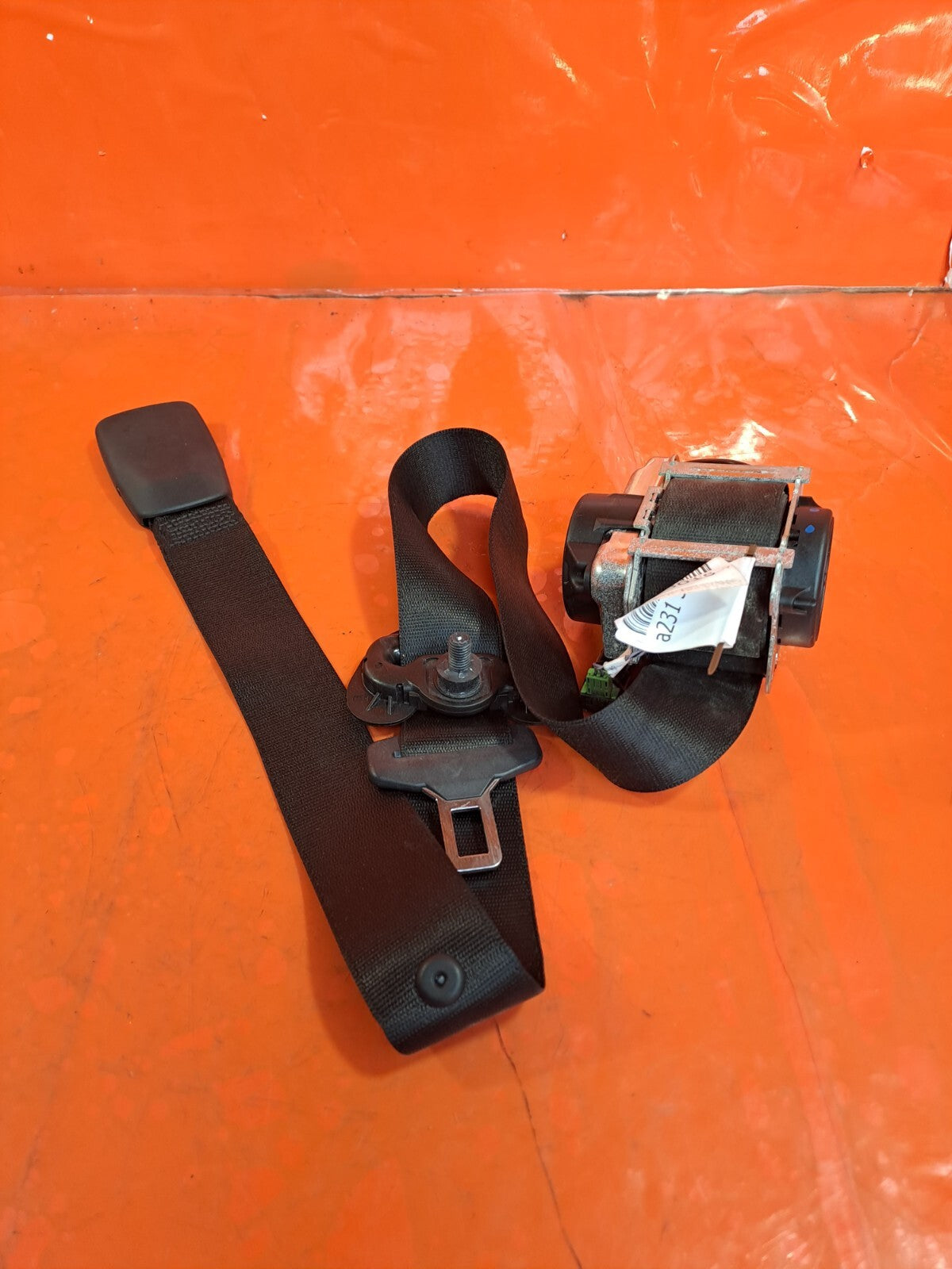 ✅2017 BMW 2 SERIES F45 SEAT BELT FRONT LEFT 635240200A + WARRANTY A231 - Image 3