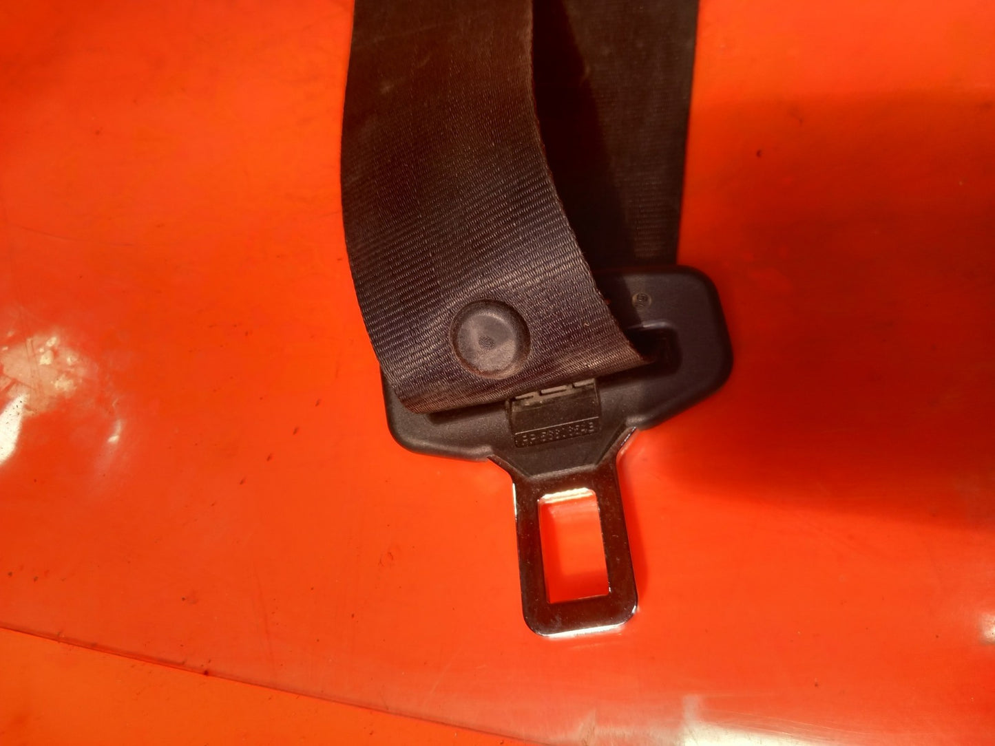 Ford Transit Custom 2.2 Diesel 2016 Front Centre Seat Belt With Buckle A373 - Image 11