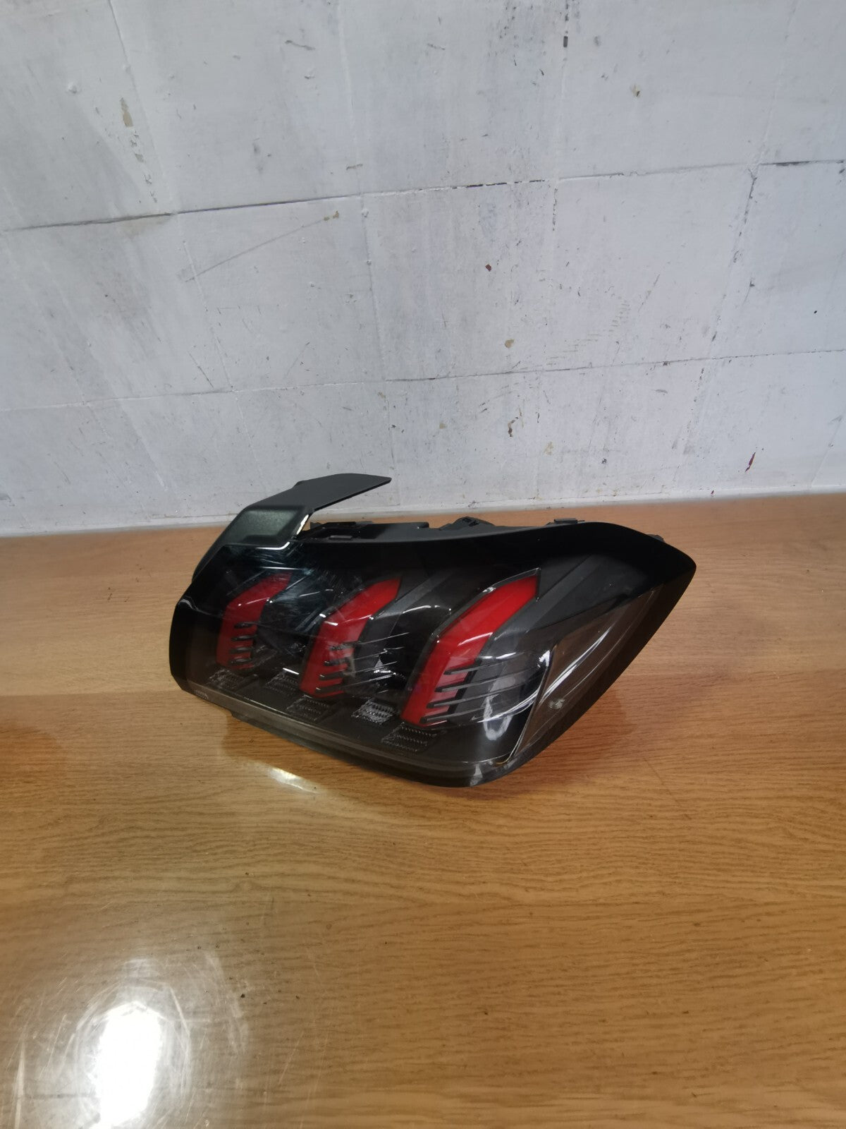 ebay-src:https://i.ebayimg.com/00/s/mtywmfgxmjaw/z/pcqaaoswbgfmw3xo/$_57.jpg