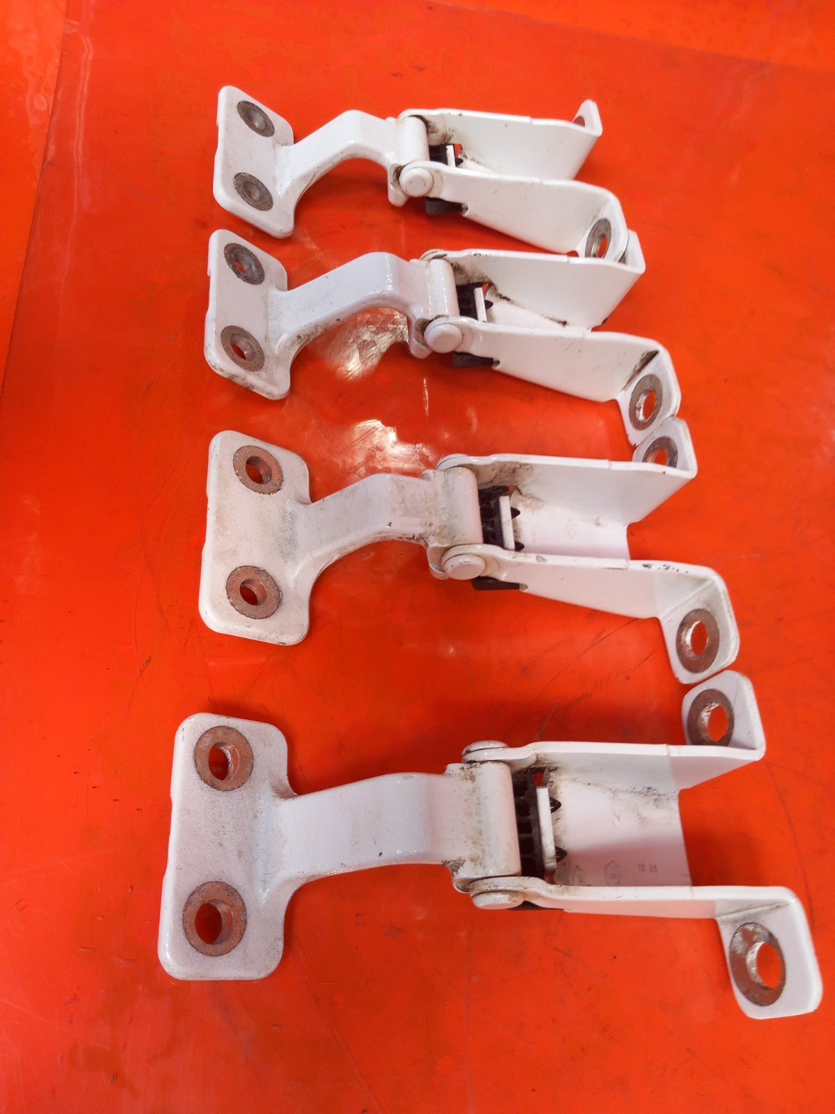 ebay-src:https://i.ebayimg.com/00/s/mtywmfgxmjaw/z/kfmaaeswkobqdfxf/$_57.jpg