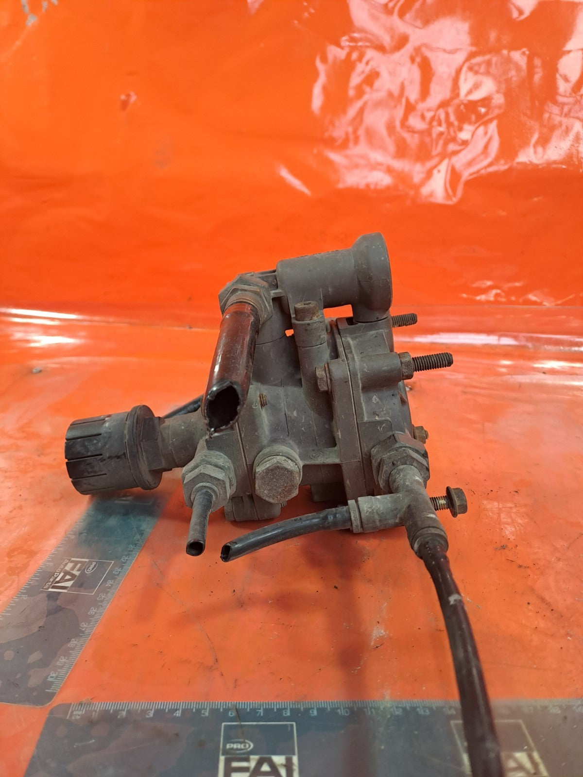 ebay-src:https://i.ebayimg.com/00/s/mtywmfgxmjaw/z/kt4aaeswtdhpobk0/$_57.jpg