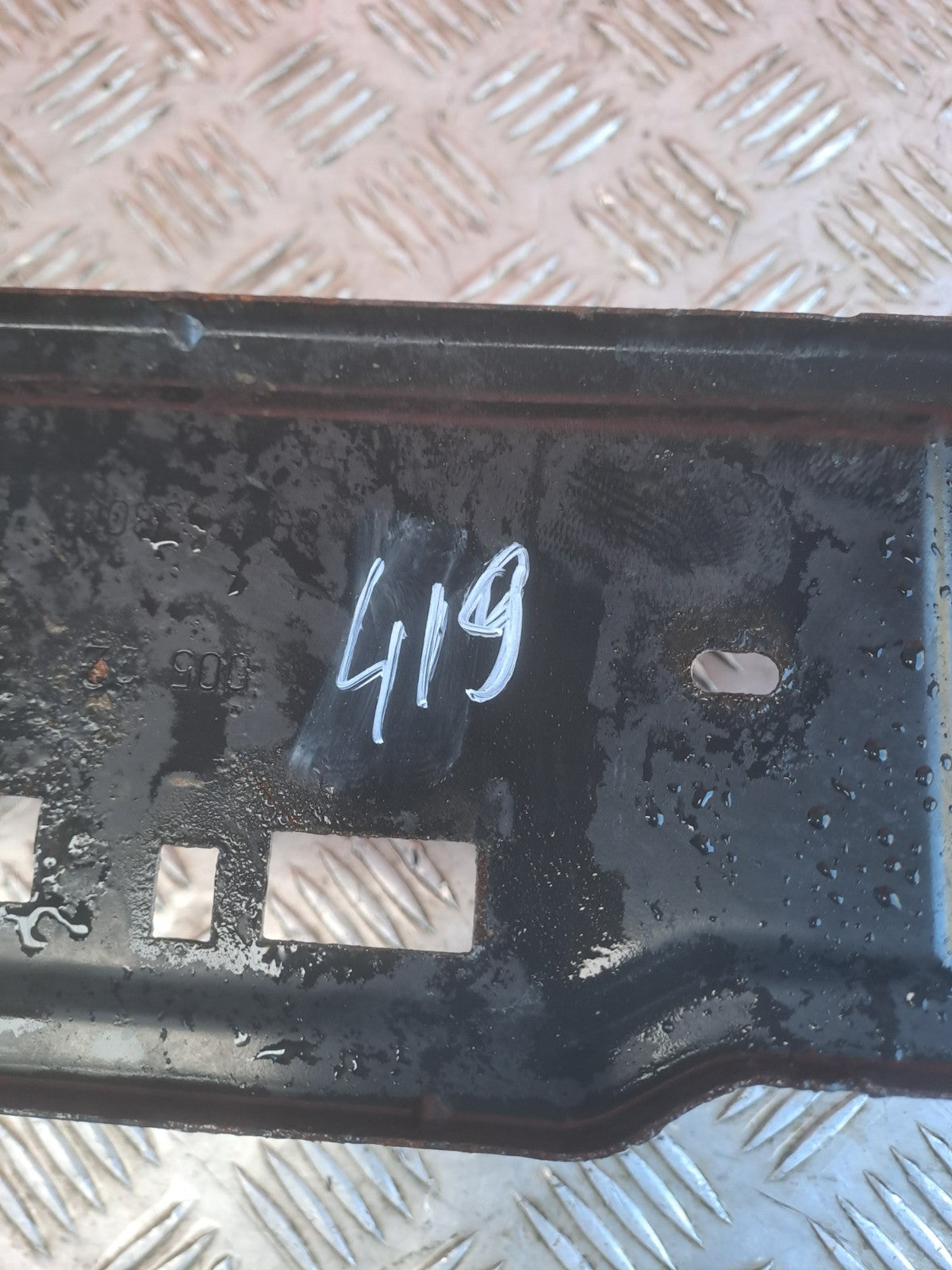 2022 Peugeot Partner K9 Lower Radiator Support Bracket Warranty A419 - Image 11