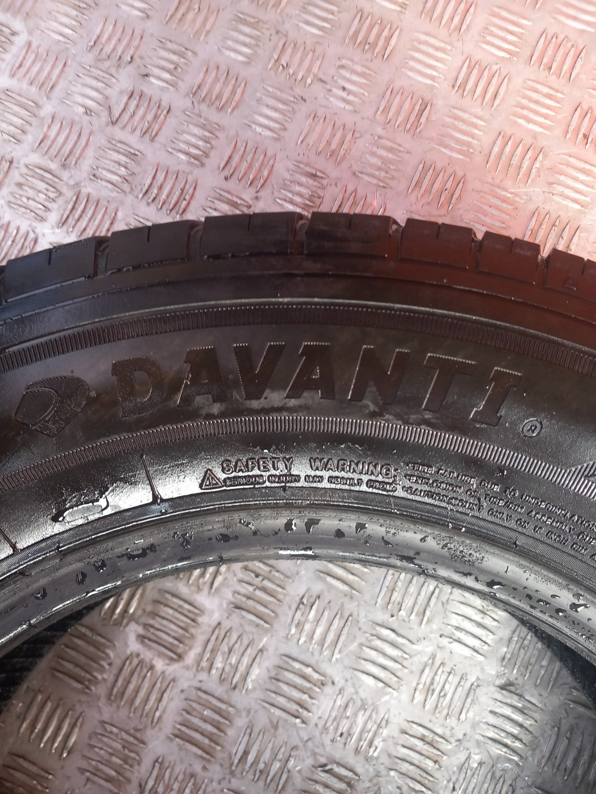 Davanti Tyre 235/65 R16C 6,84 mm Warranty xAA - Image 3