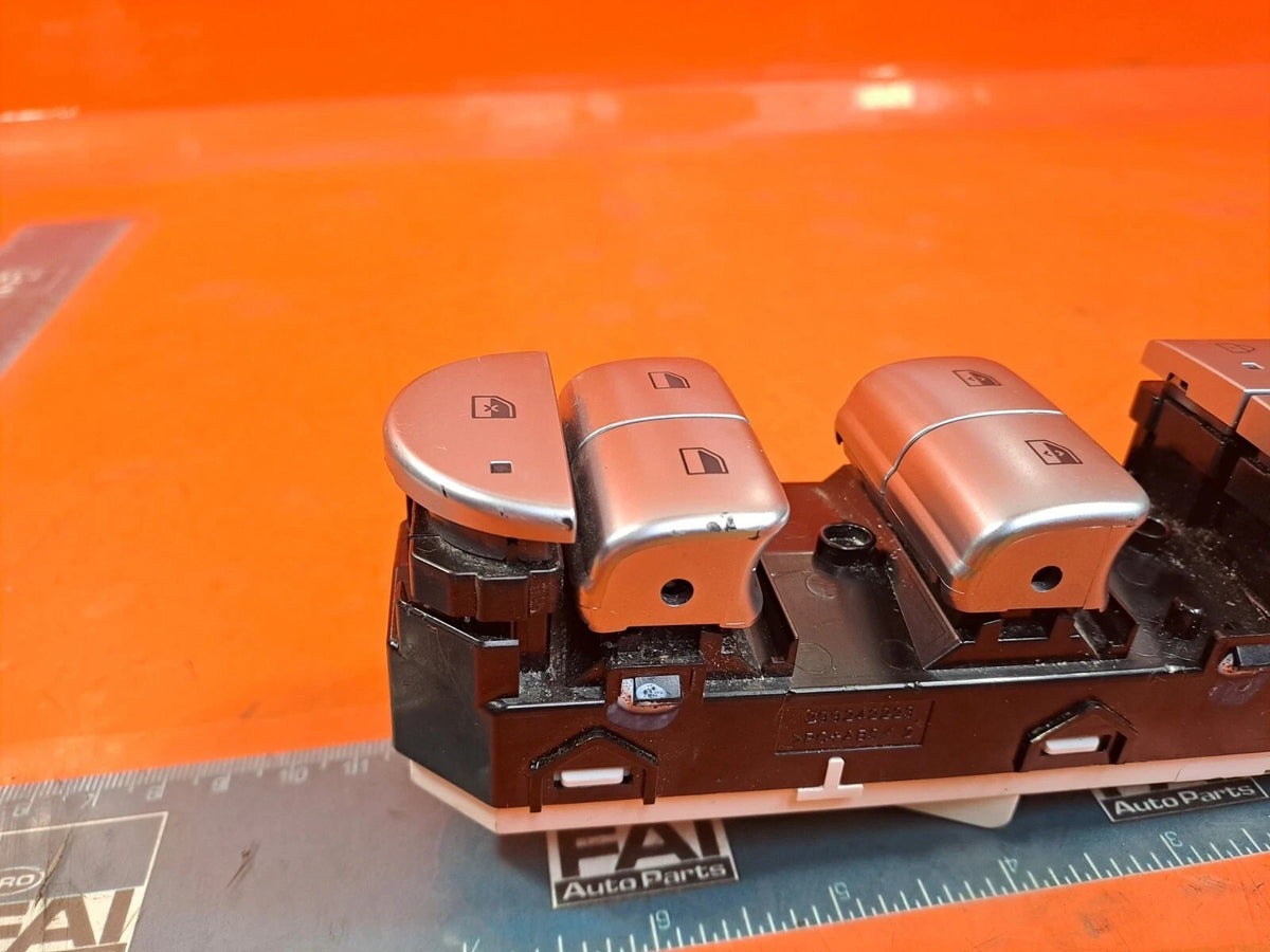 ebay-src:https://i.ebayimg.com/00/s/mtiwmfgxnjaw/z/miwaaesw4jxqstno/$_57.jpg