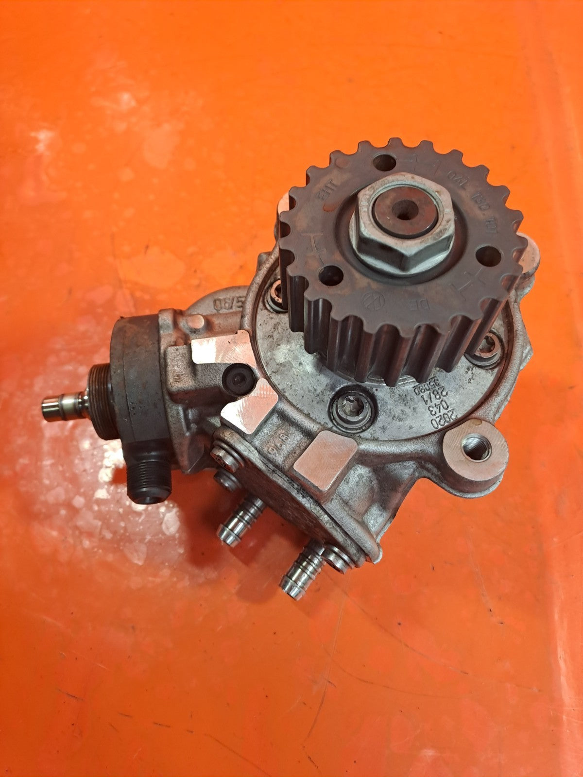 ebay-src:https://i.ebayimg.com/00/s/mtywmfgxmjaw/z/kuoaaeswl4xpjmqw/$_57.jpg