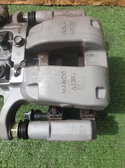 ✅2022 TESLA MODEL Y REAR LEFT BRAKE CALIPER 335-20 + WARRANTY A172 - Image 2