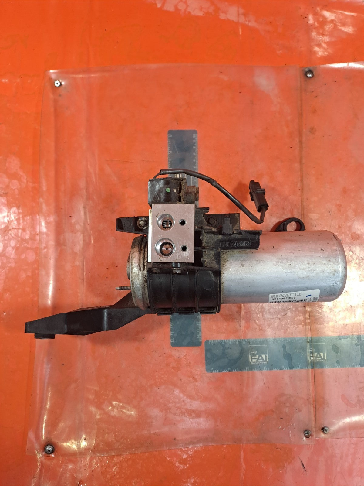 ebay-src:https://i.ebayimg.com/00/s/mtywmfgxmjaw/z/zyeaaeswbyjpqwfq/$_57.jpg