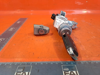 ✅FORD FOCUS 1.5 DIESEL 2018 IGNITION BARREL KEY AND DOOR LOCK Warranty A242 - Image 2