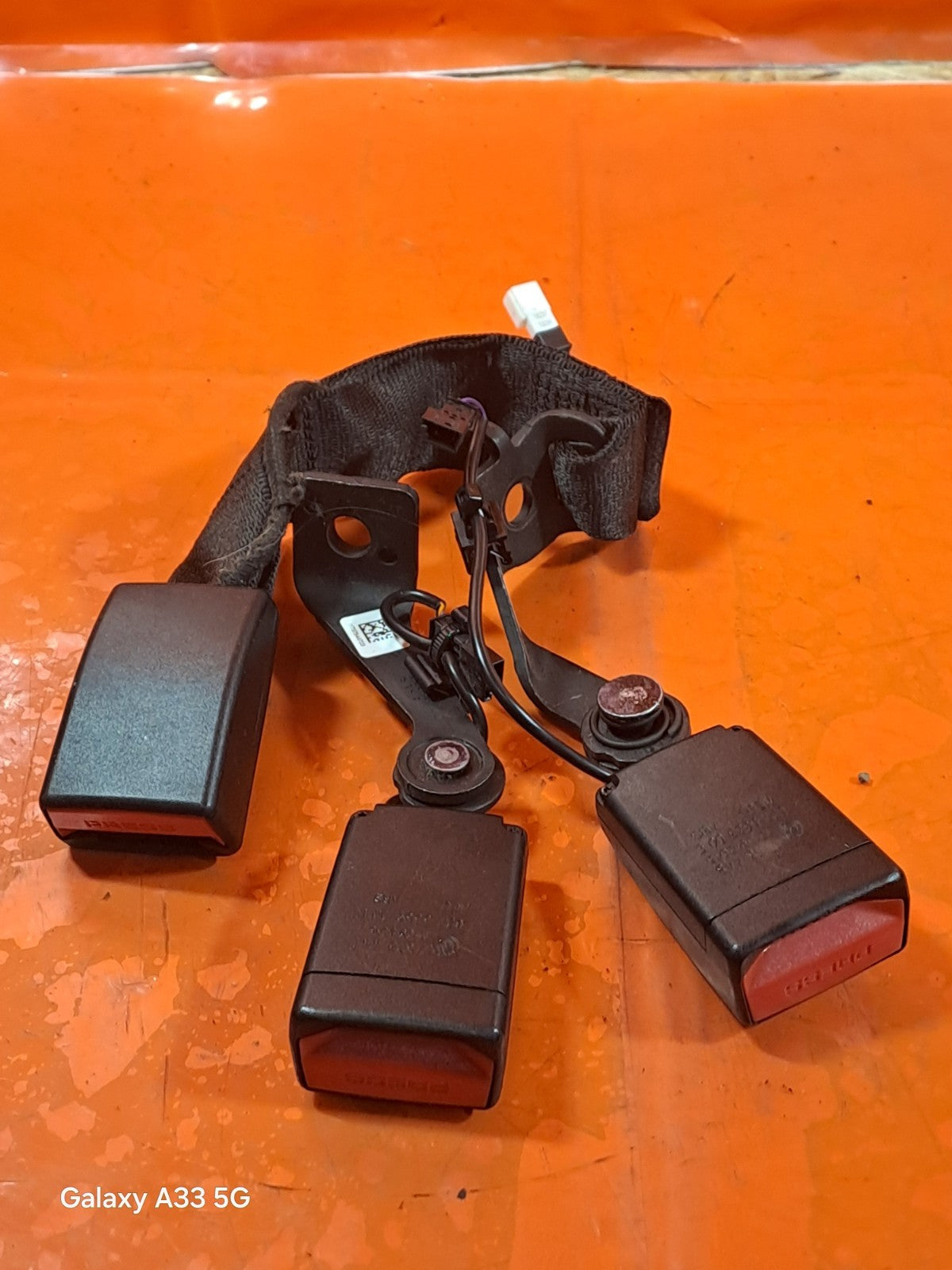✅BMW 318I F30 1.5 PETROL 2016 REAR SEAT BELT BUCKLES 627533300E Warranty A330 - Image 8
