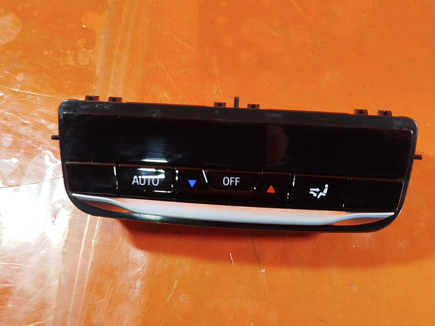 ✅BMW G20 330E 2.0 PETROL 2023 REAR A/C HEATER CLIMATE CONTROL PANEL 5A3BBF4 A340 - Image 2
