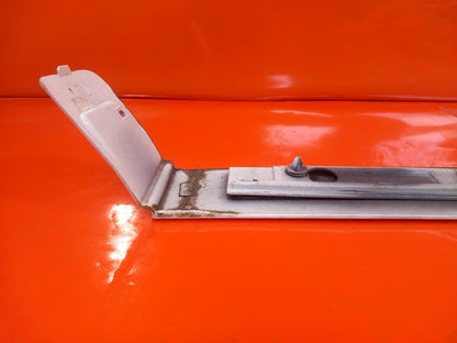 ✅2020 Vauxhall Vivaro 2900 Right Sliding Door Rail Cover White 9808384280 A380 - Image 10