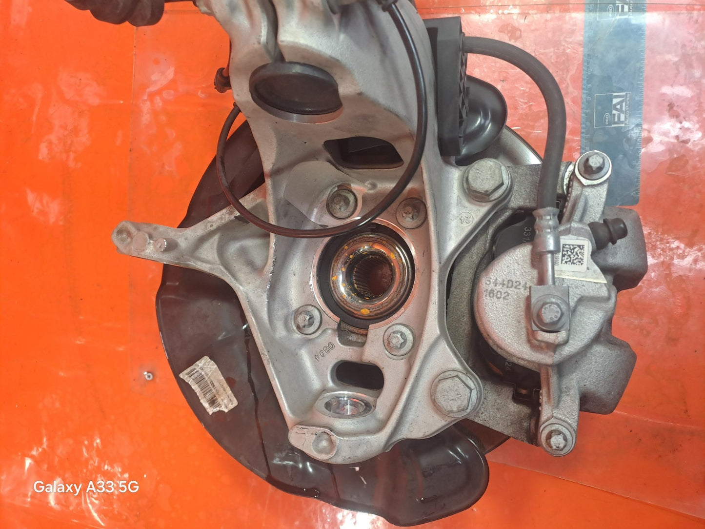 ✅MERCEDES A180 SPORT 1.3 PETROL 2025 FRONT LEFT SUSPENSION LEG HUB A1773208900 - Image 12